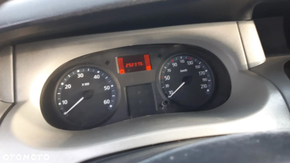 Renault TRAFIC - 18