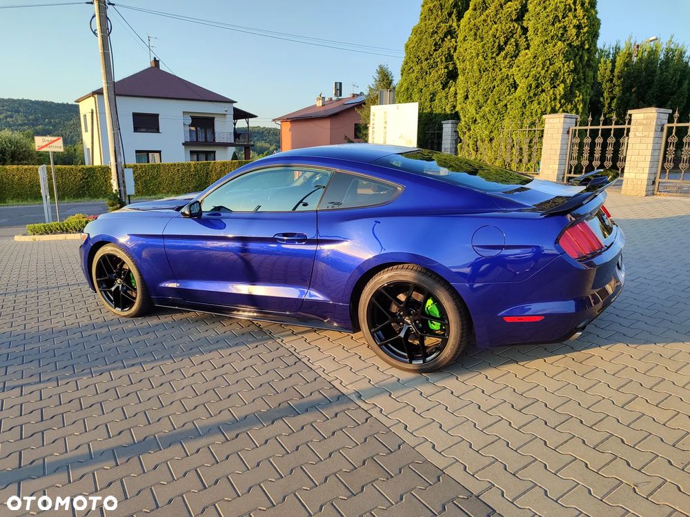 Ford Mustang 3.7 V6 - 6
