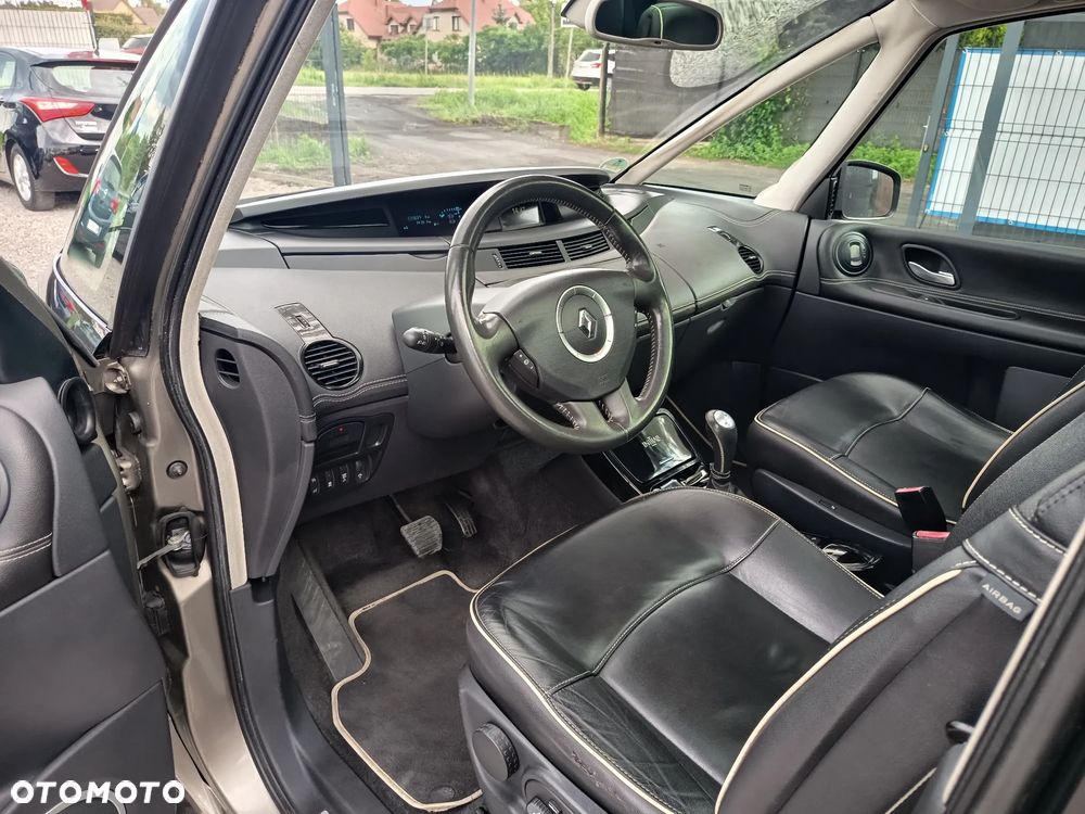 Renault Espace 2.0 dCi 175 FAP Initiale - 14