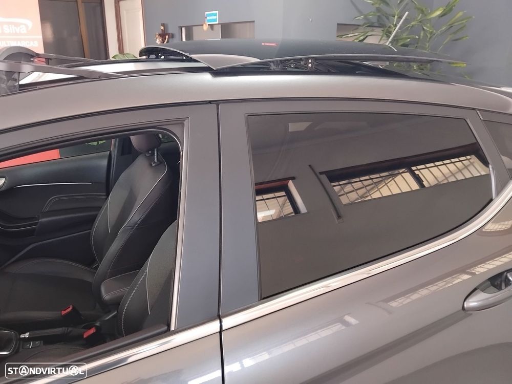 Ford Fiesta 1.0 EcoBoost Vignale - 18