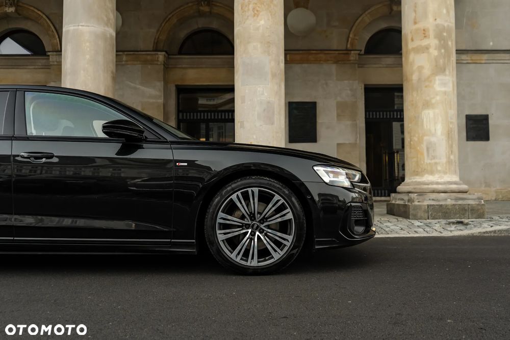 Audi A8 - 24