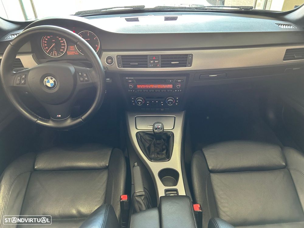 BMW 320 - 13