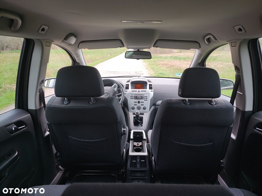 Opel Zafira 2.0 Turbo Sport - 12