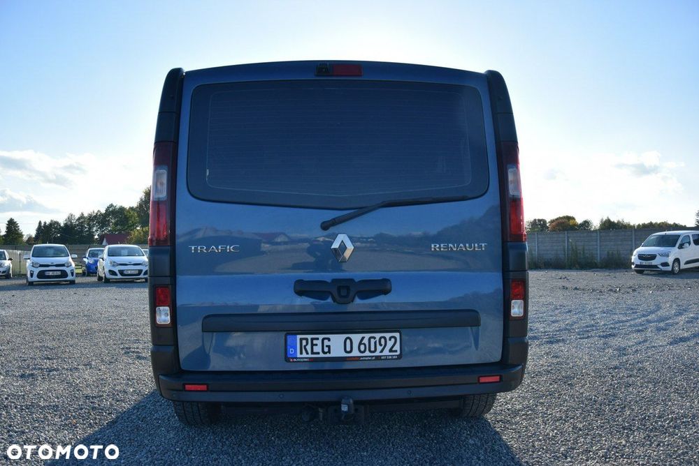 Renault Trafic - 10