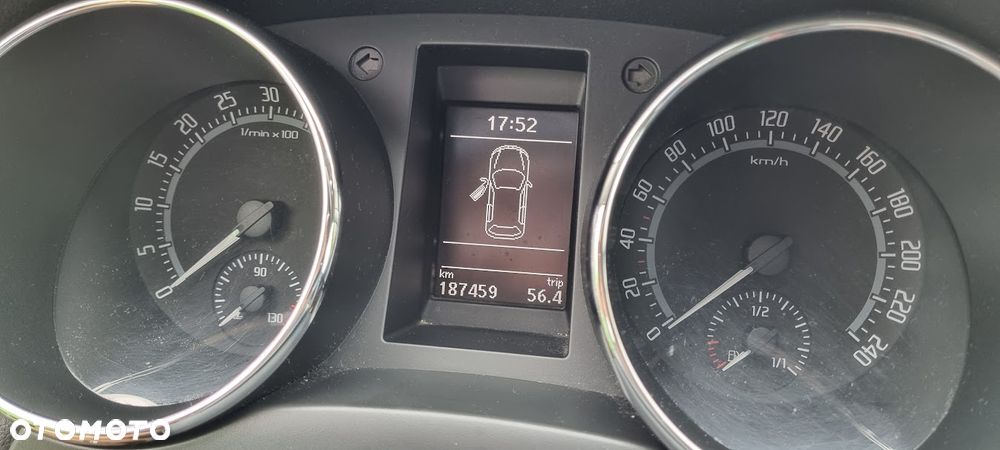 Skoda Yeti 2.0 TDI DPF 4x4 Monte Carlo DSG - 5