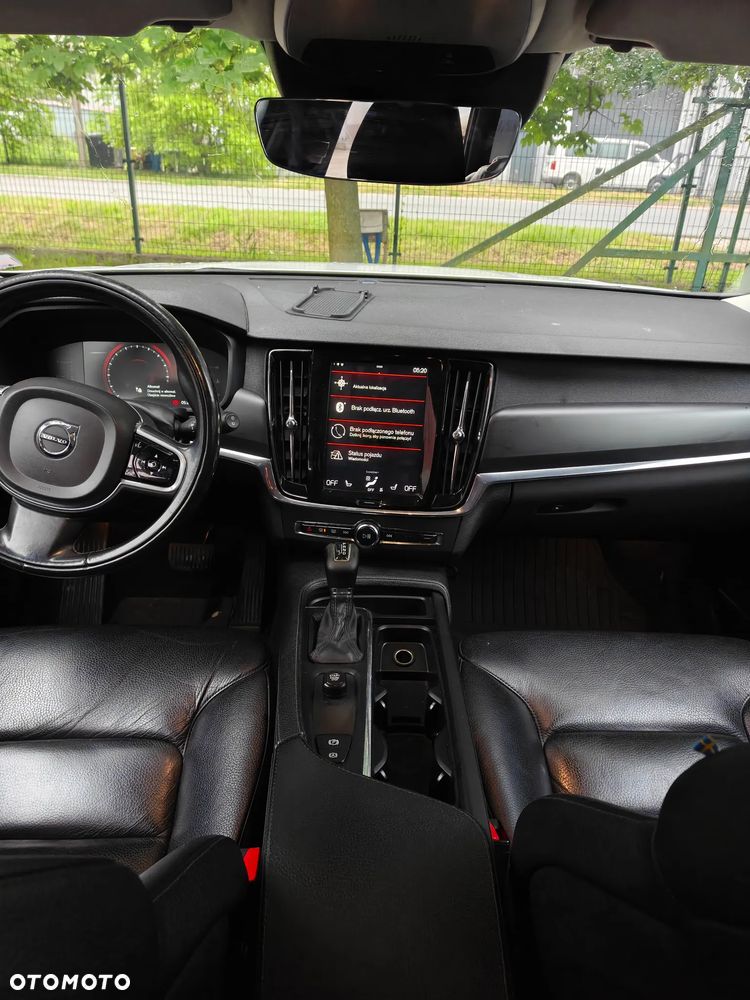 Volvo V90 D3 Momentum - 29