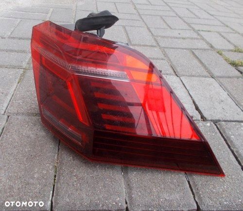 VW TIGUAN II LIFT LAMPA PRAWY TYŁ LED IQ.LIGHT 5NA945208J - 2