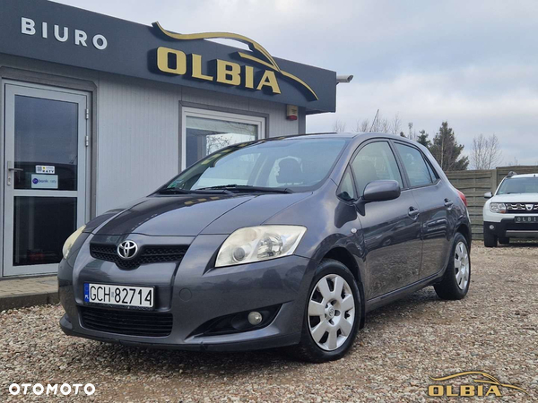 Toyota Auris 2.0 D-4D Sol