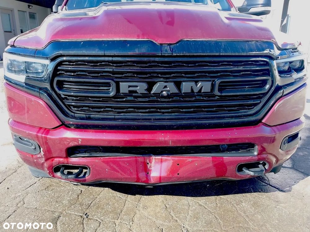 Dodge RAM 1500 5.7 4x4 - 8