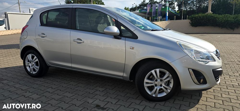 Opel Corsa 1.2 16V - 6