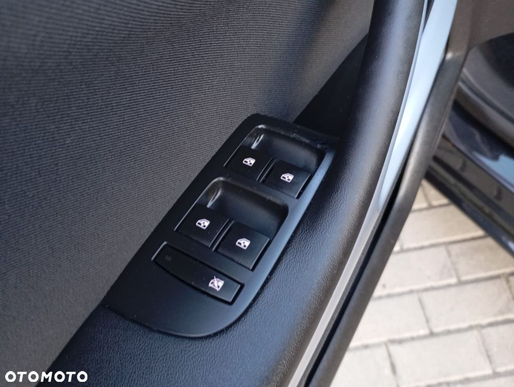 Opel Zafira 1.4 Turbo Edition - 29