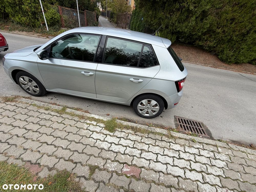 Skoda Fabia 1.0 Active - 12
