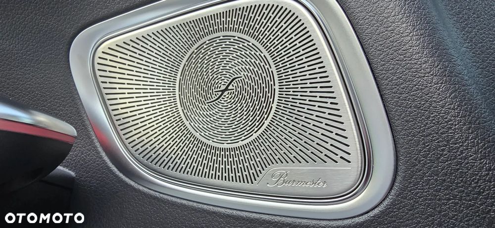 Mercedes-Benz GLC - 26