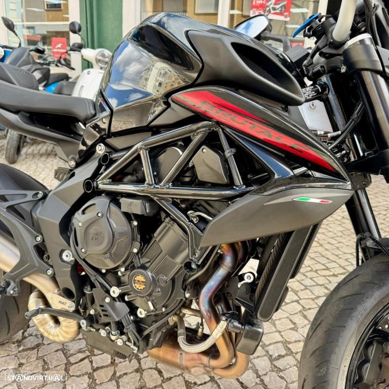 MV Agusta Brutale R - 22
