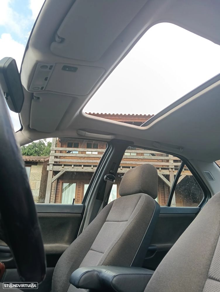 BMW 318 tds - 4
