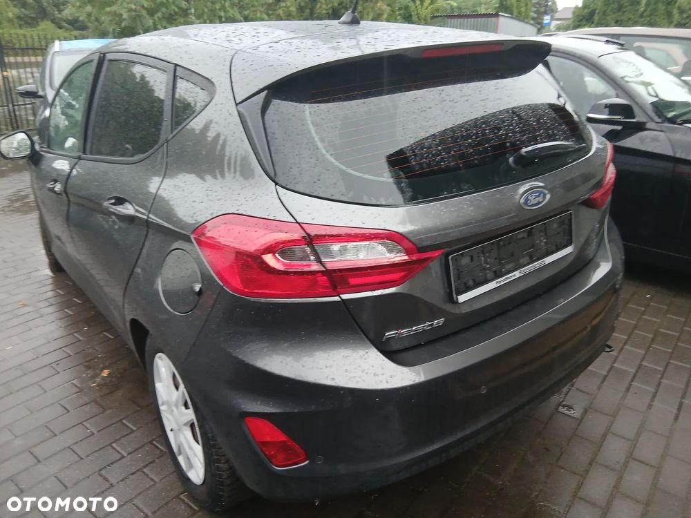 Ford Fiesta 1.0 EcoBoost Titanium - 2
