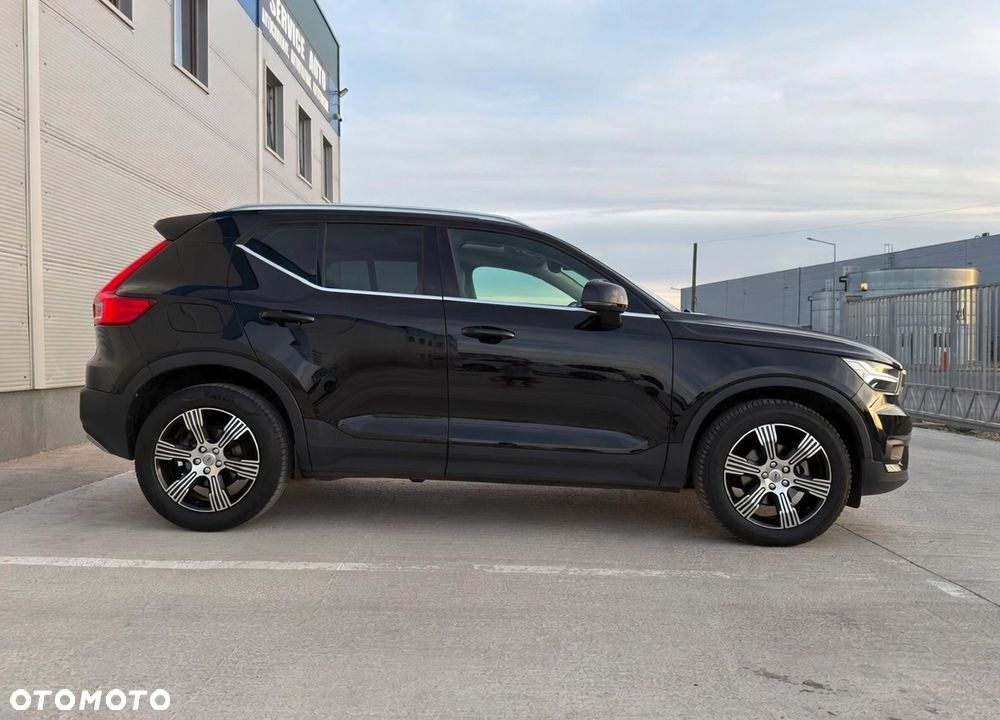 Volvo XC 40 D4 AWD Inscription - 3