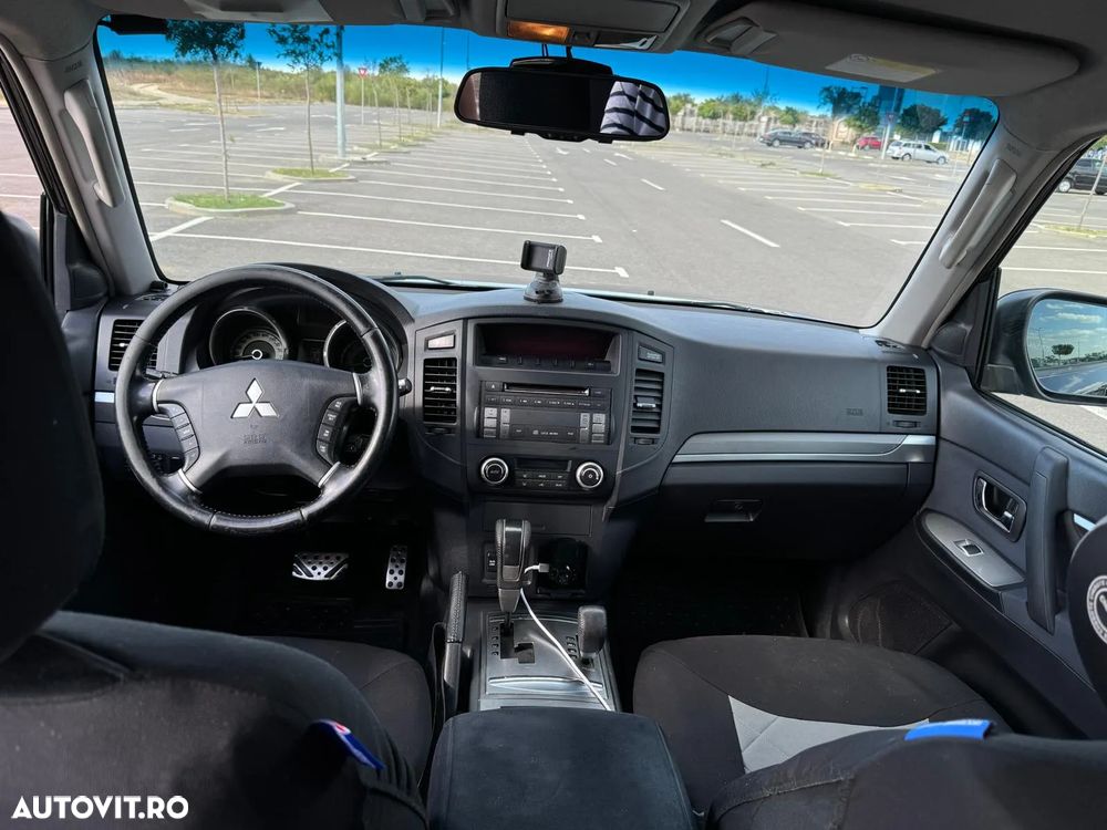 Mitsubishi Pajero LWB 3.2 DI-D Instyle A/T - 7