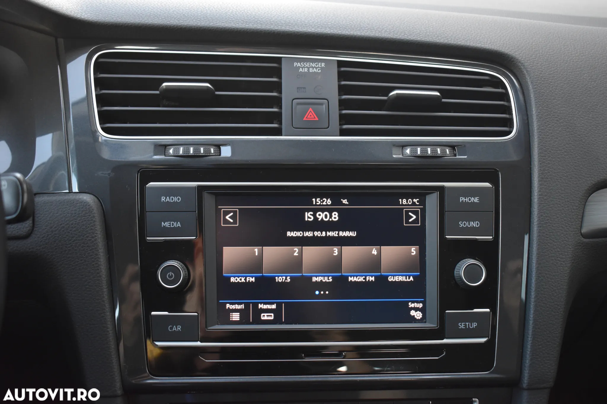 Volkswagen Golf 1.6 TDI Comfortline - 15
