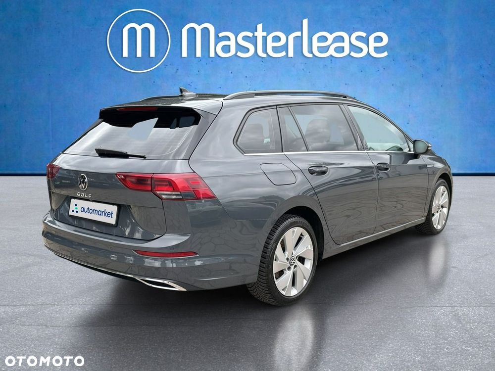 Volkswagen Golf - 5