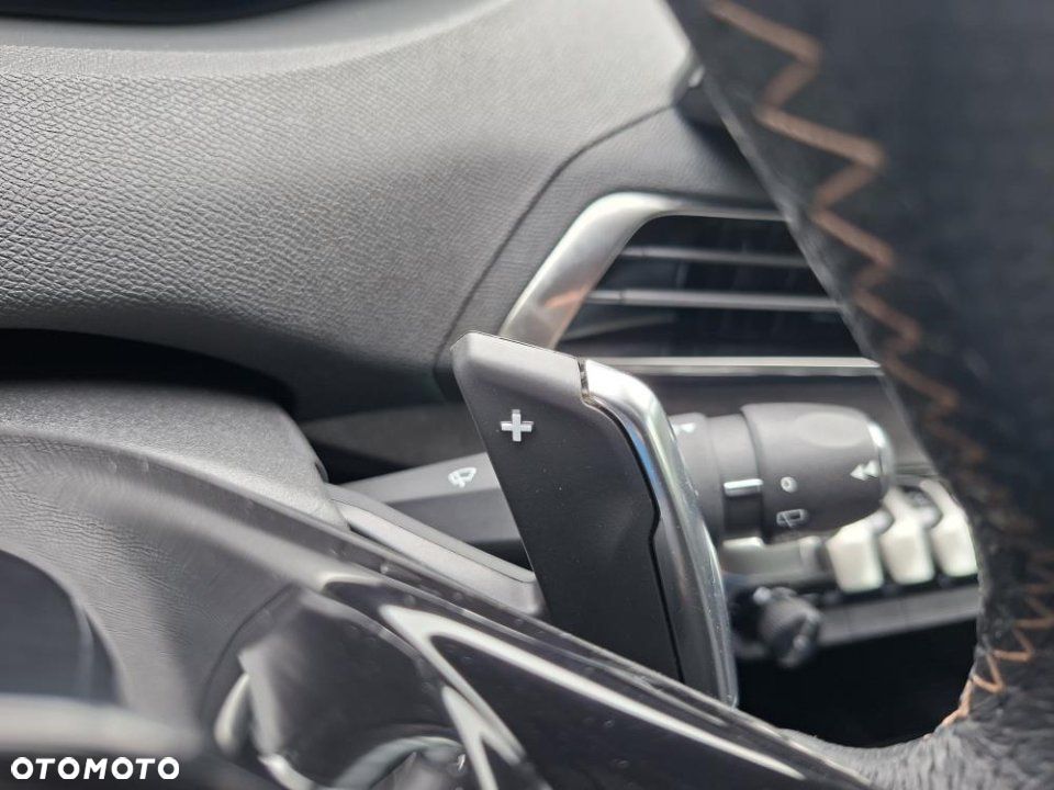 Peugeot 5008 - 30