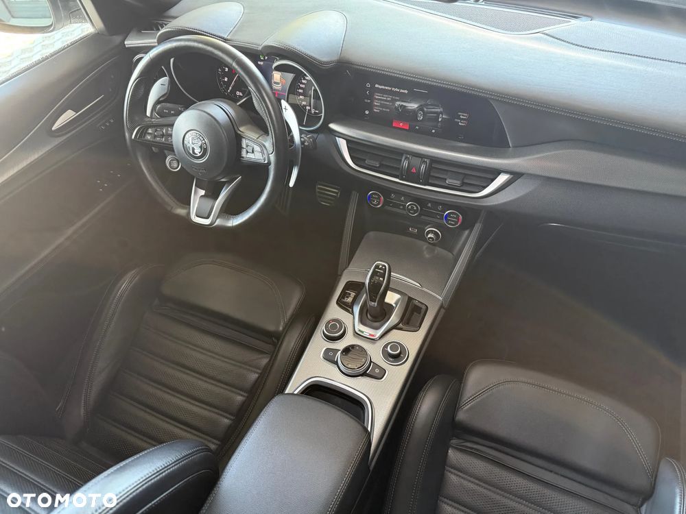 Alfa Romeo Stelvio 2.0 Turbo Veloce Q4 - 27