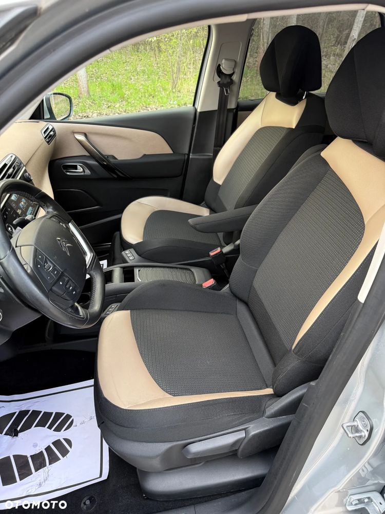 Citroën C4 Picasso e-HDi 115 ETG6 Exclusive - 10
