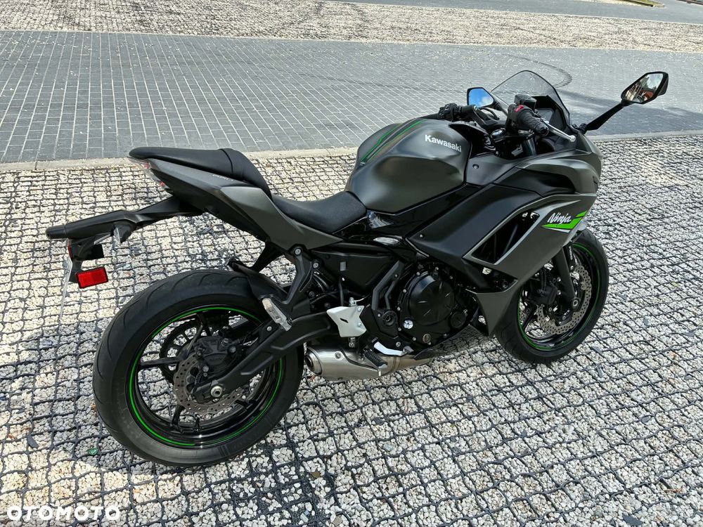 Kawasaki Ninja - 3