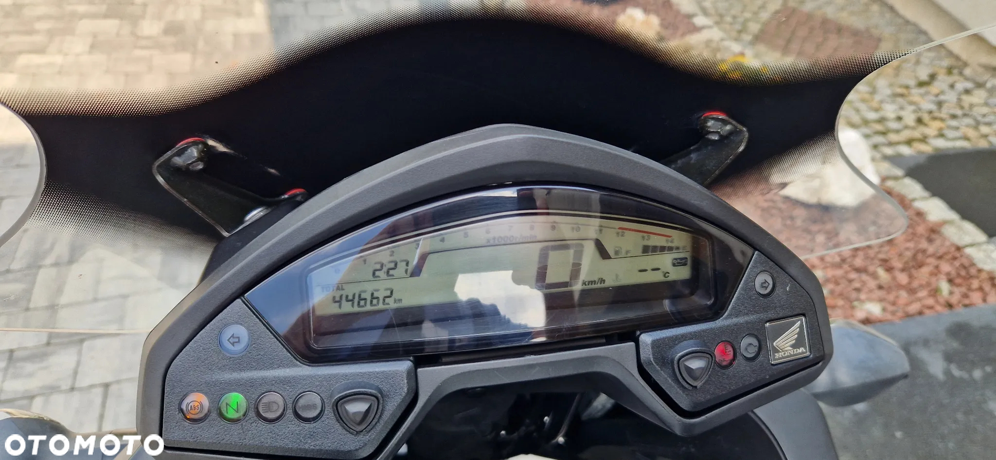 Honda VFR - 11