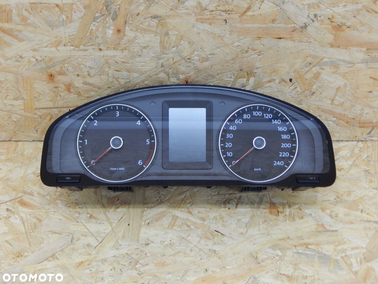 VW T5 LIFT T6 licznik zegar zegary 2.0 BiTDI 7E0920860C - 1