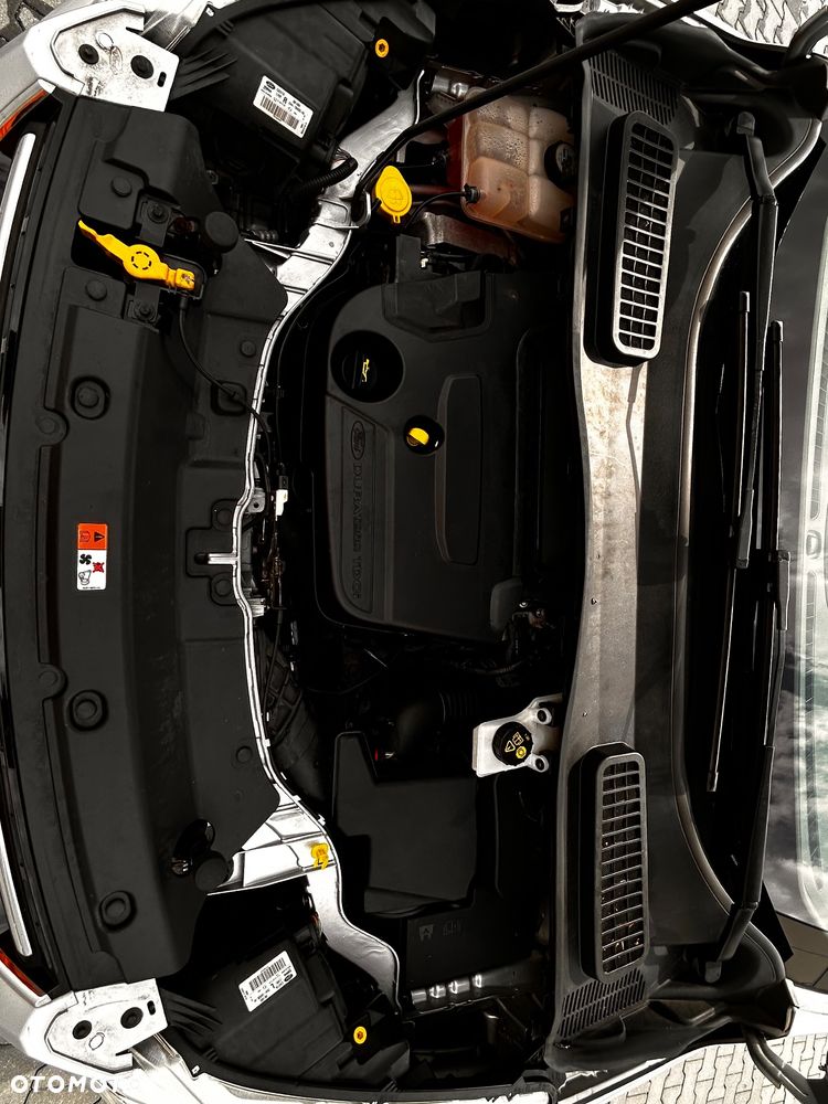 Ford Kuga 2.0 TDCi 4WD Titanium - 38