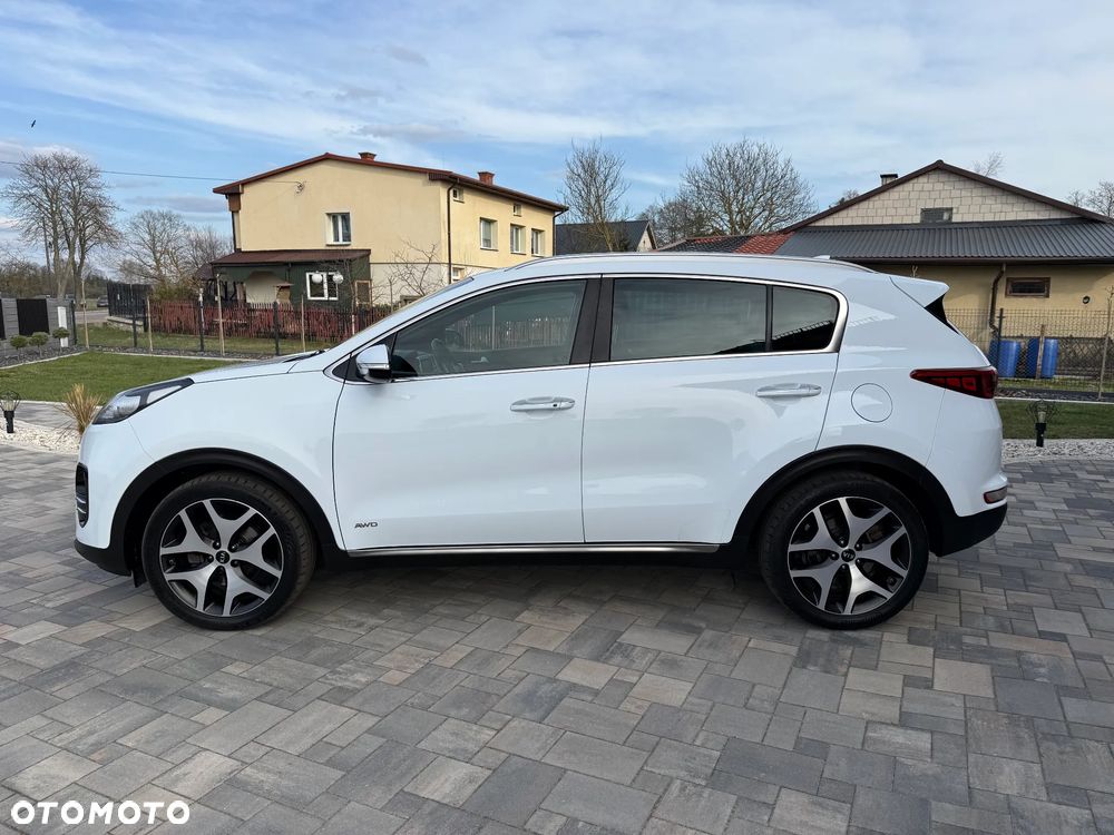 Kia Sportage 2,0 CRDI AWD GT Line - 9