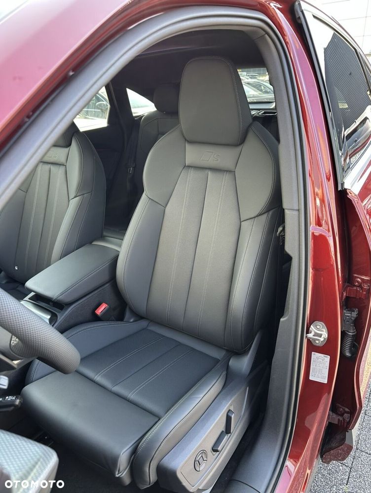 Audi Q5 Sportback - 15