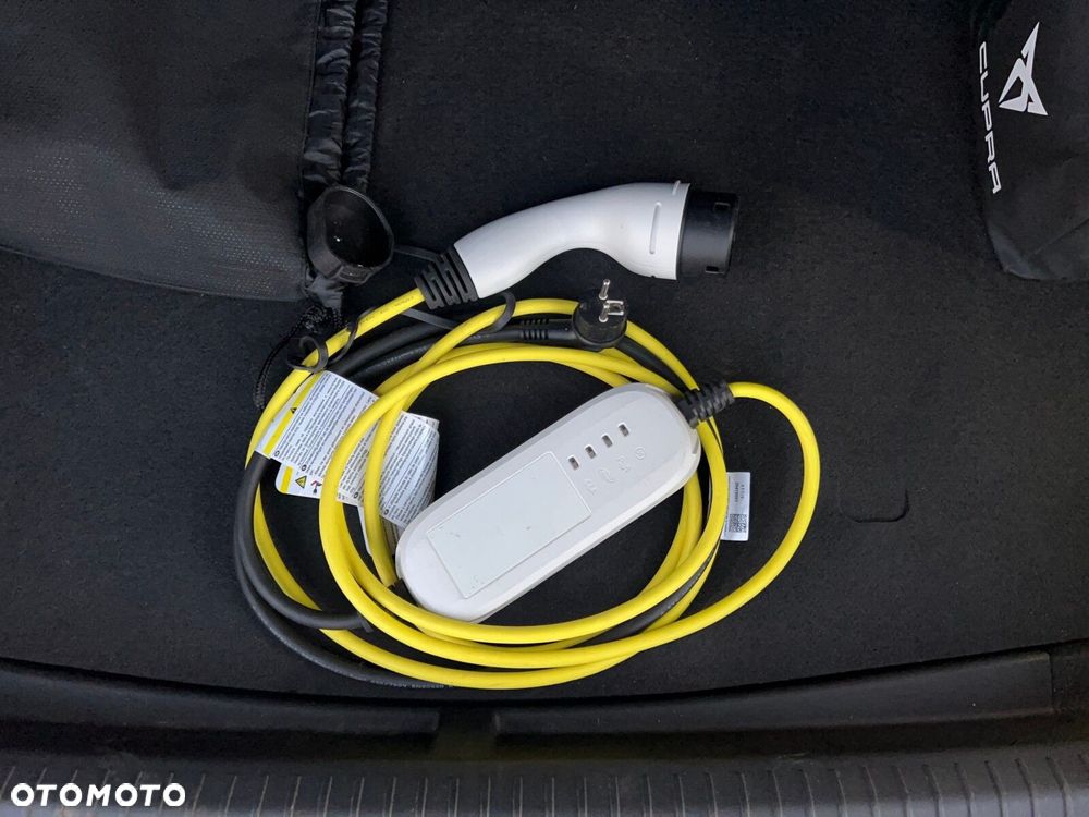 Cupra Formentor 1.4 e-Hybrid DSG - 12