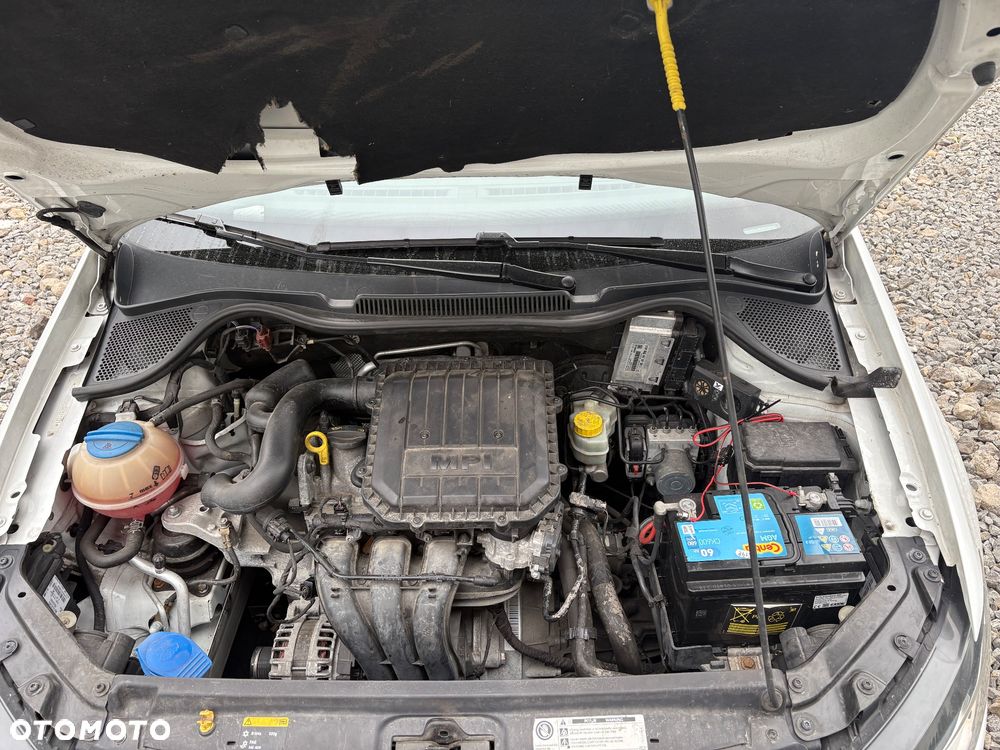 Volkswagen Polo 1.0 Comfortline - 5