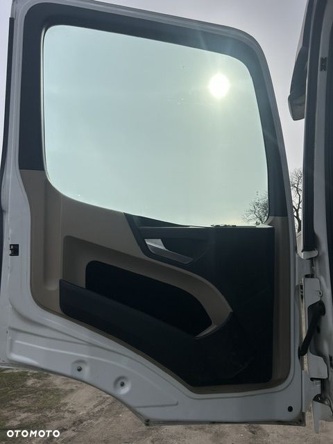 AROCS ANTOS ACTROS MP4 drzwi lewe wąska kabina budowlana - 4