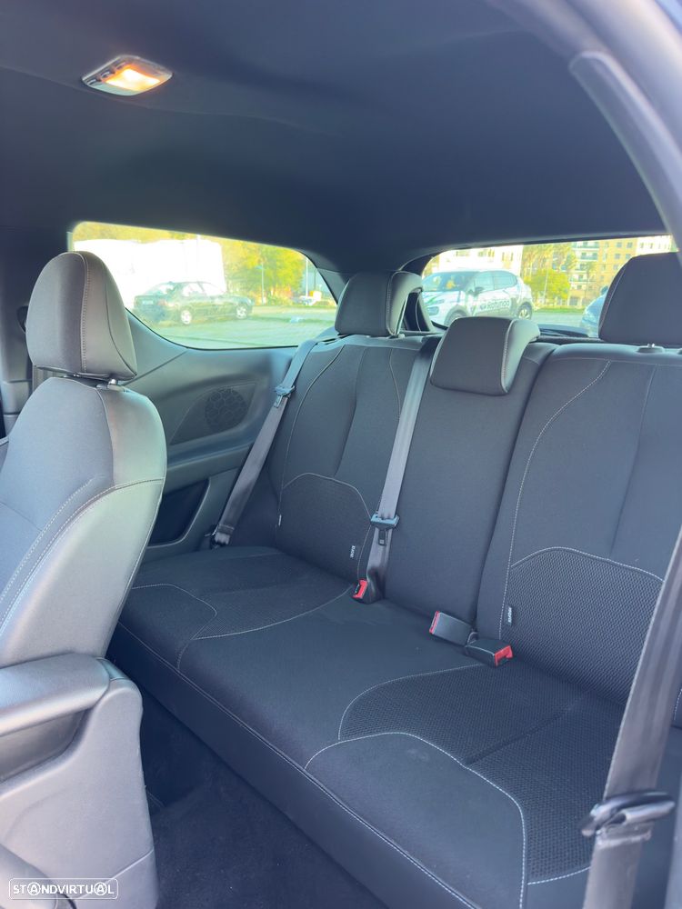 Citroën DS3 1.6 e-HDi So Chic - 11