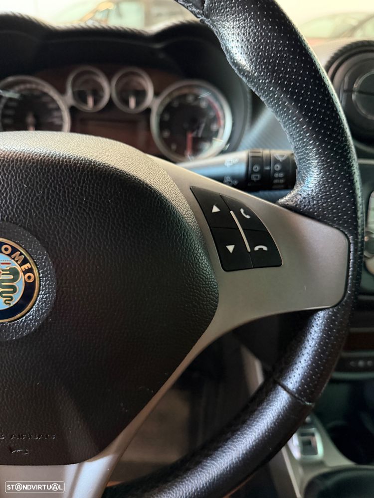 Alfa Romeo MiTo 0.9 8V Turbo Twinair Urban - 8