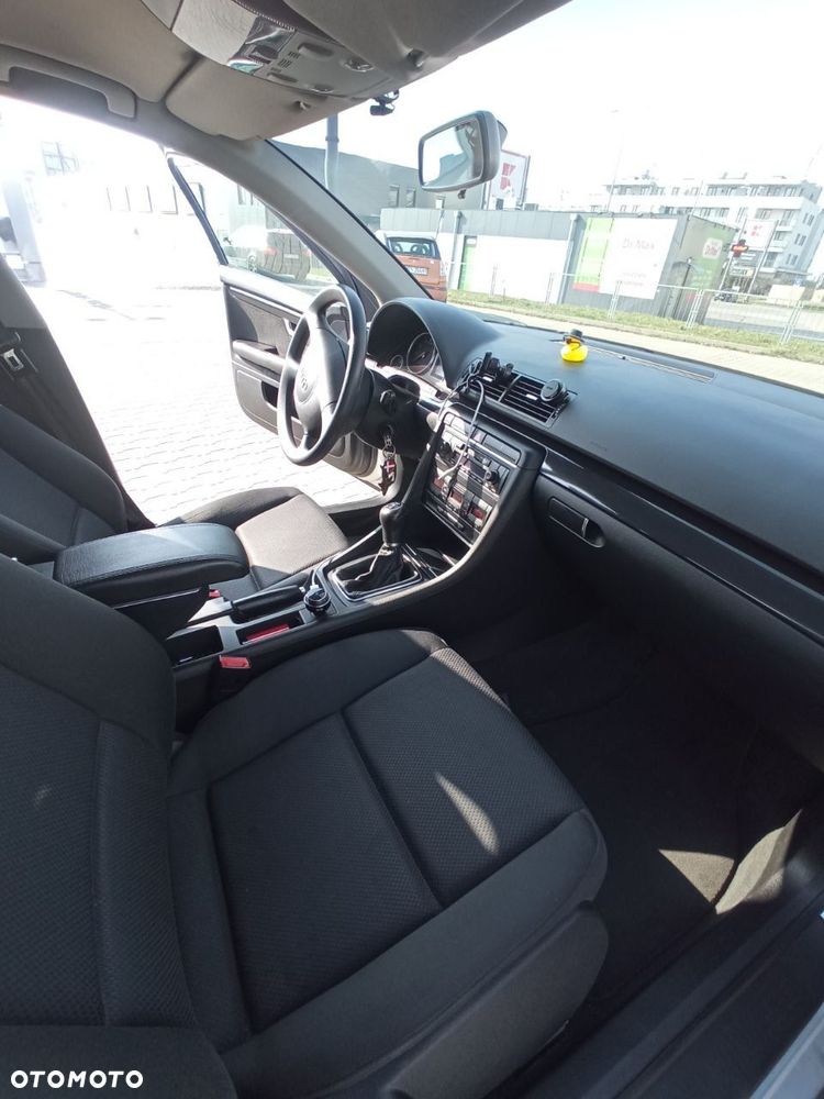 Audi A4 Limousine - 2