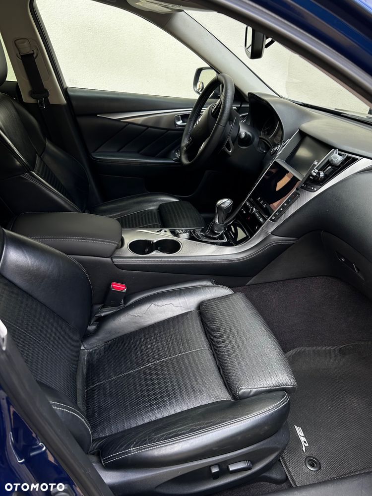 Infiniti Q50 Q50S 3.0t Sport Tech - 11