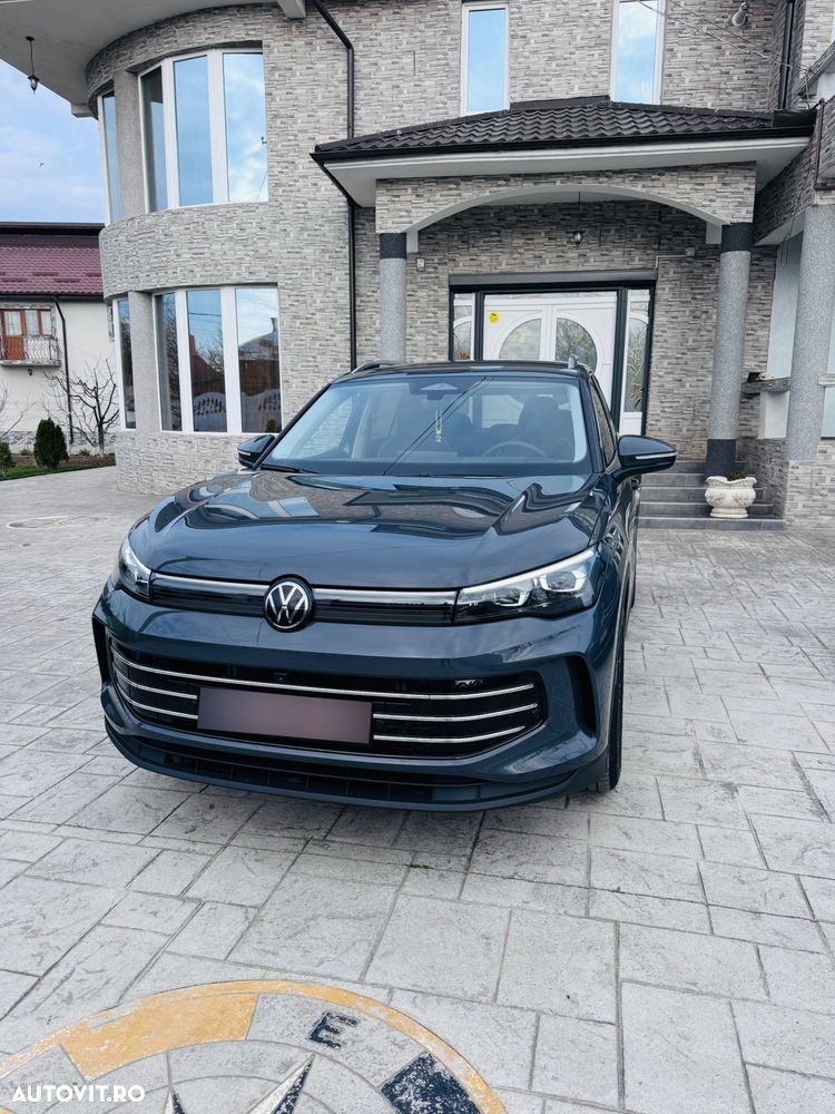 Volkswagen Tiguan - 3