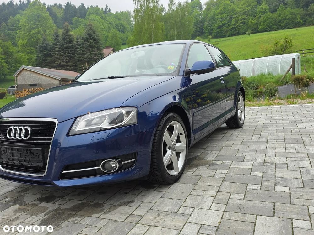 Audi A3 3-drzwiowe 2.0 TDI DPF Quattro Ambiente - 3