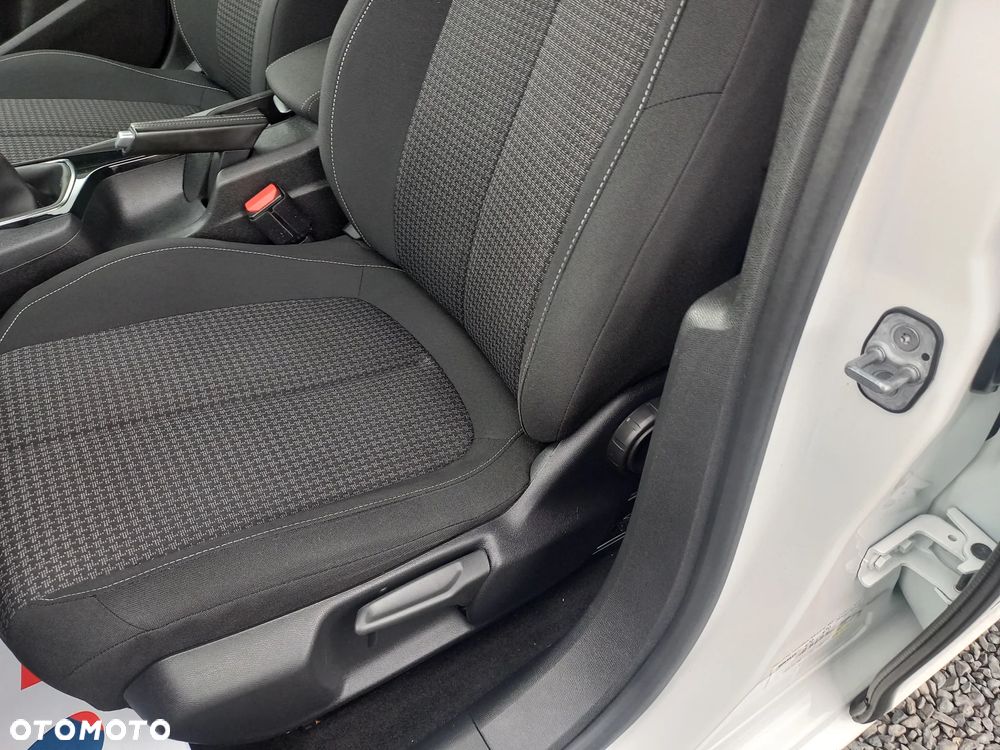 Peugeot 308 - 32