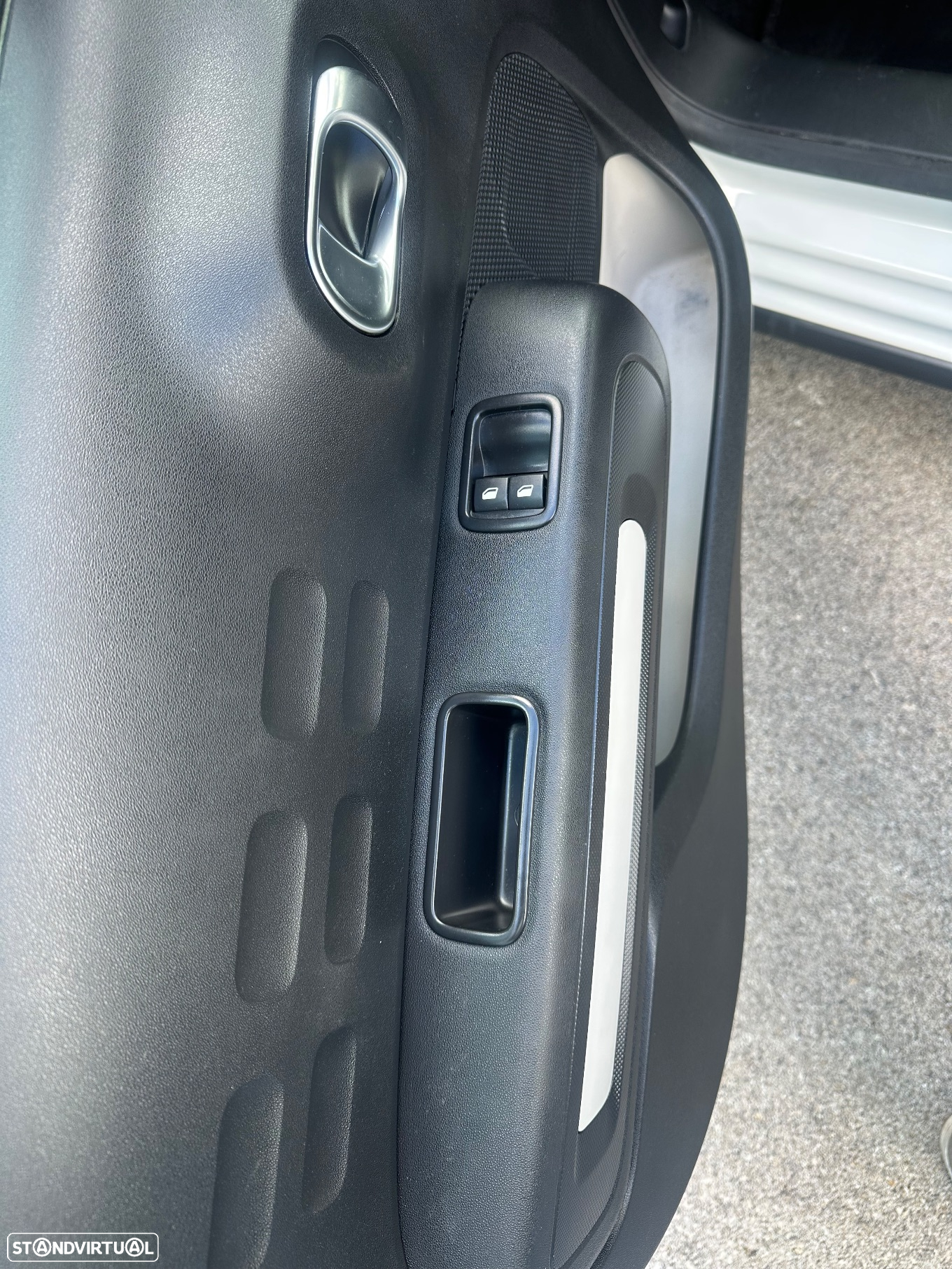 Citroën C3 1.2 PureTech Shine - 7