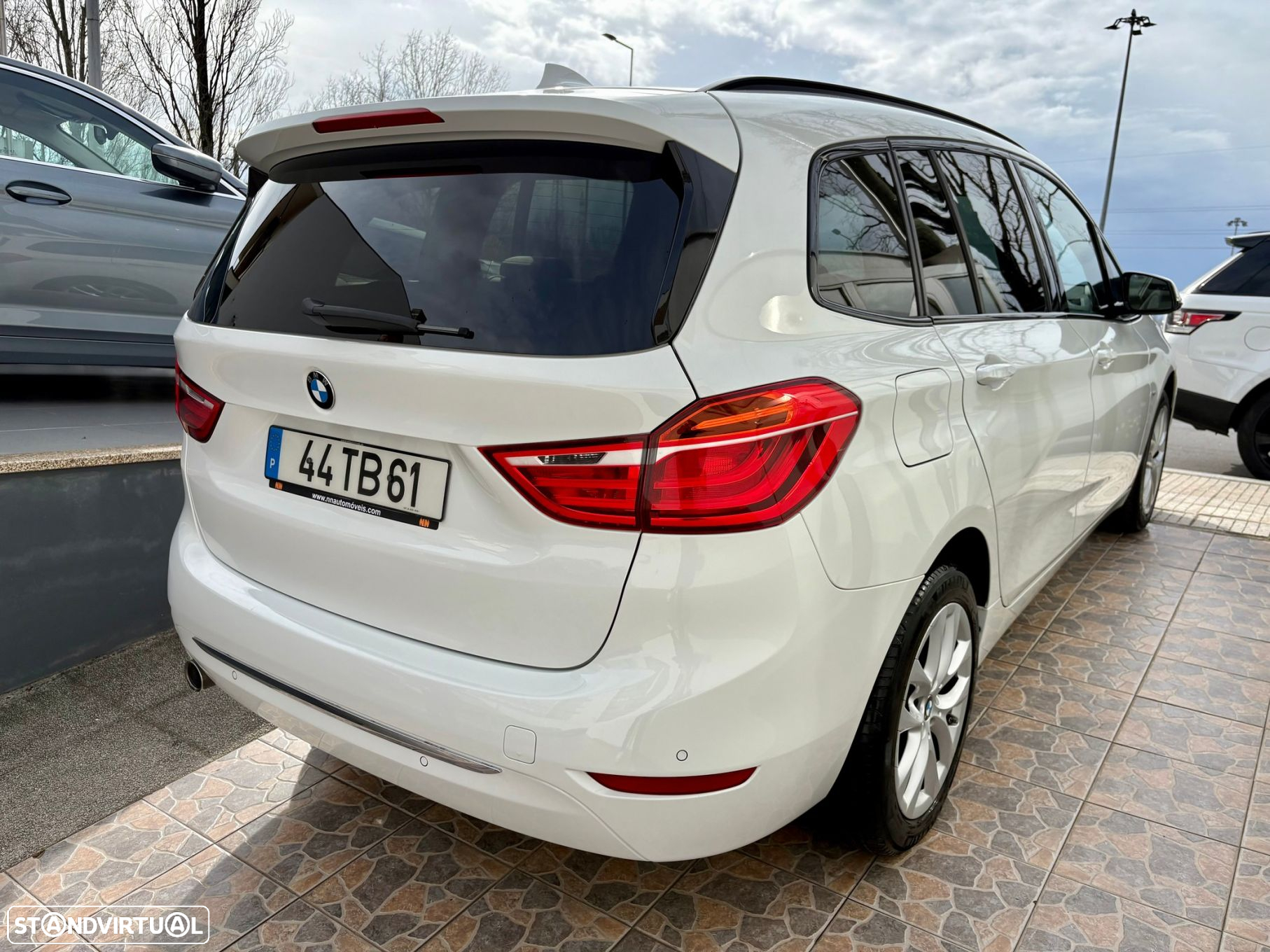 BMW 216 Gran Tourer d 7L Line Luxury - 3
