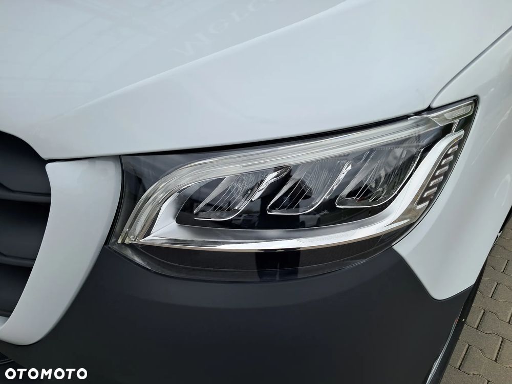 Mercedes-Benz Sprinter 315 CDI Furgon PRO standard  3665 mm L2H2 - 4