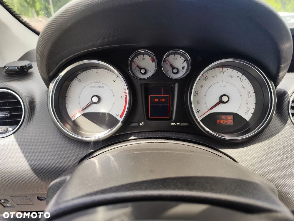 Peugeot 308 - 16
