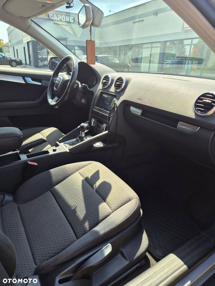 Audi A3 Sportback - 12