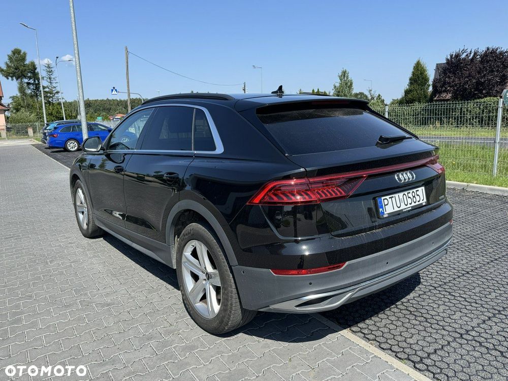 Audi Q8 55 TFSI quattro tiptronic - 7