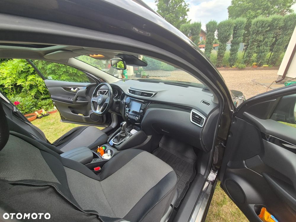 Nissan Qashqai 1.3 DIG-T N-Connecta DCT - 8